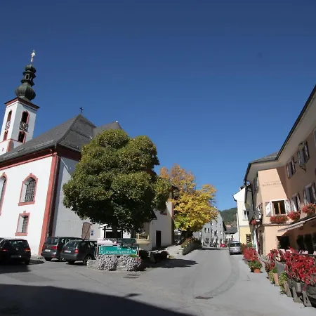 Boutique In Lungau With Terrace 아파트 Weisspriach